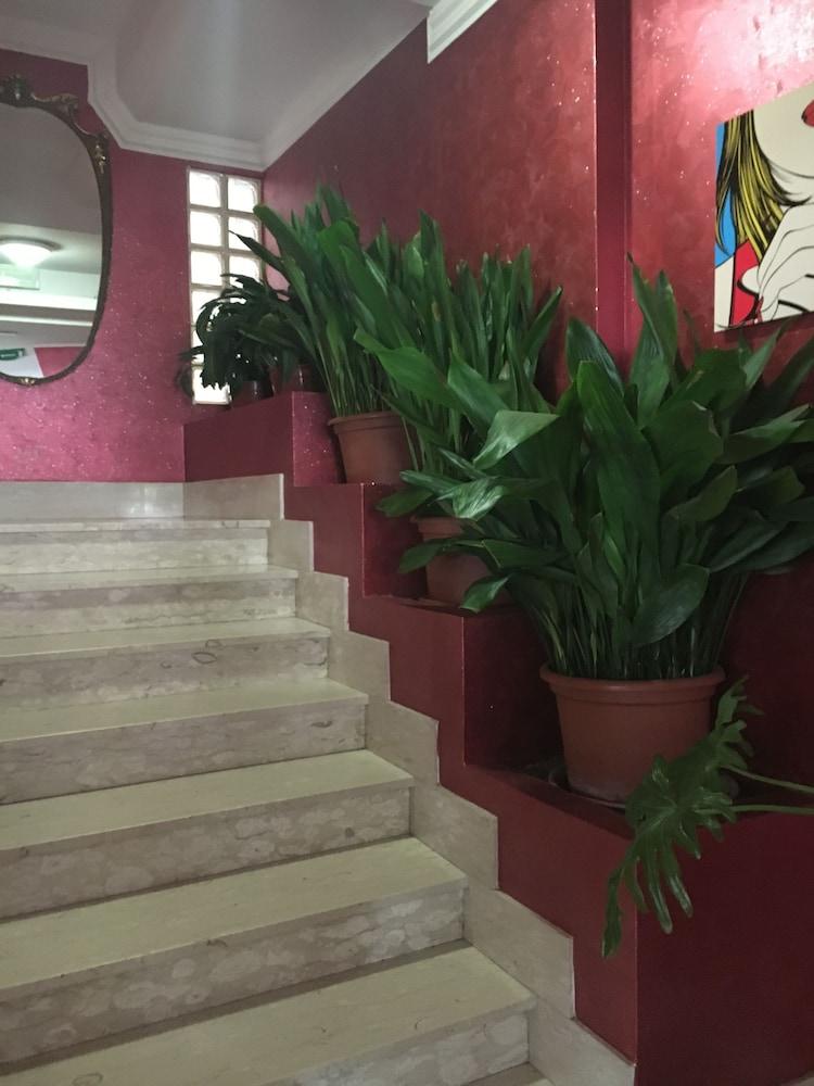 Hotel De Amicis Ричоне Екстериор снимка