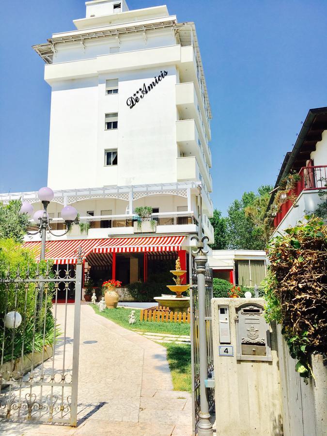 Hotel De Amicis Ричоне Екстериор снимка